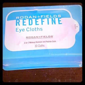 Redefine Eye Cloths